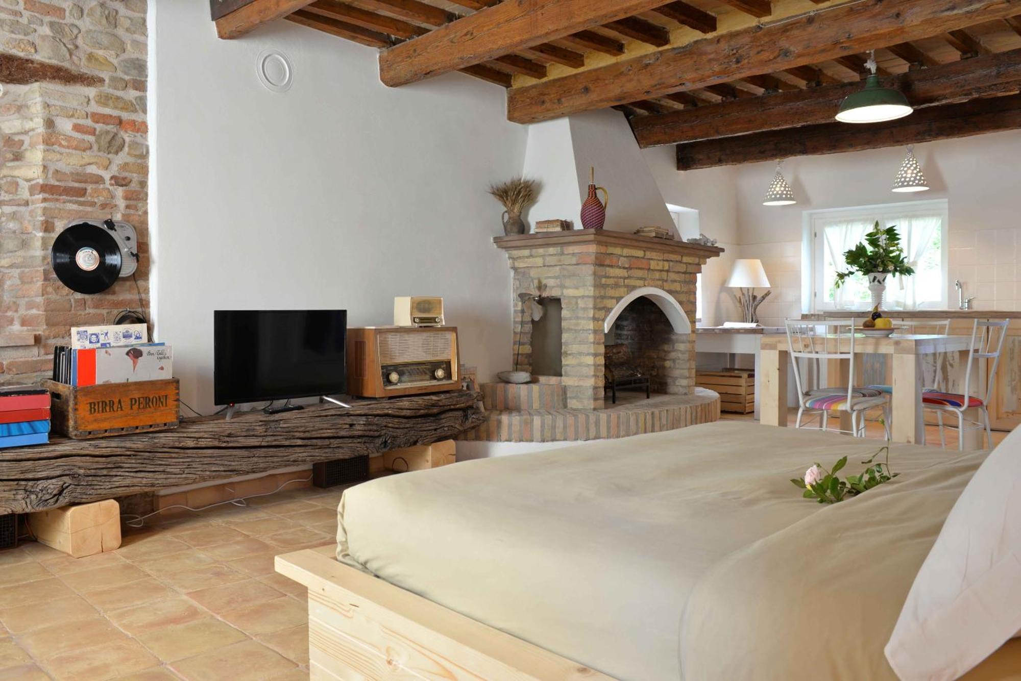 Castello Di Granarola - Dimora Storica, Suites E Appartamenti Gradara Luaran gambar